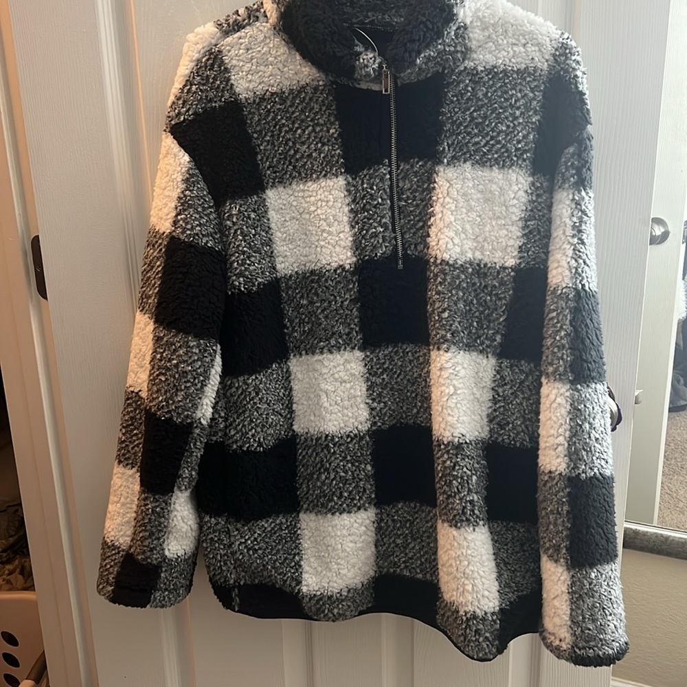 Warm half zip pullover - Picture 2 of 3